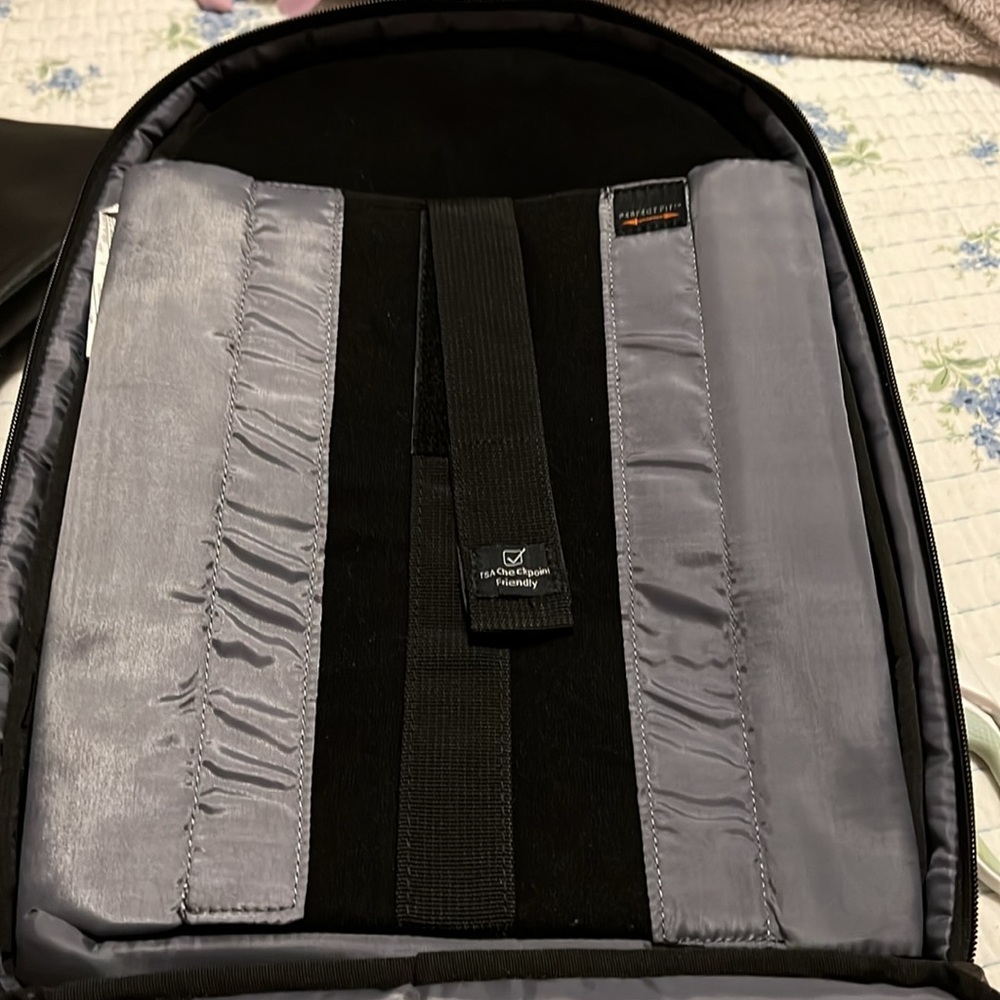 Nwot Samsonite Computer/Tablet Backpack - image 7